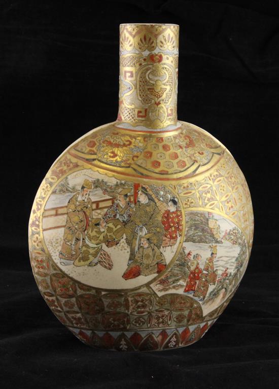 A Japanese Satsuma pottery flask, early 20th century,, crack to rim(-)